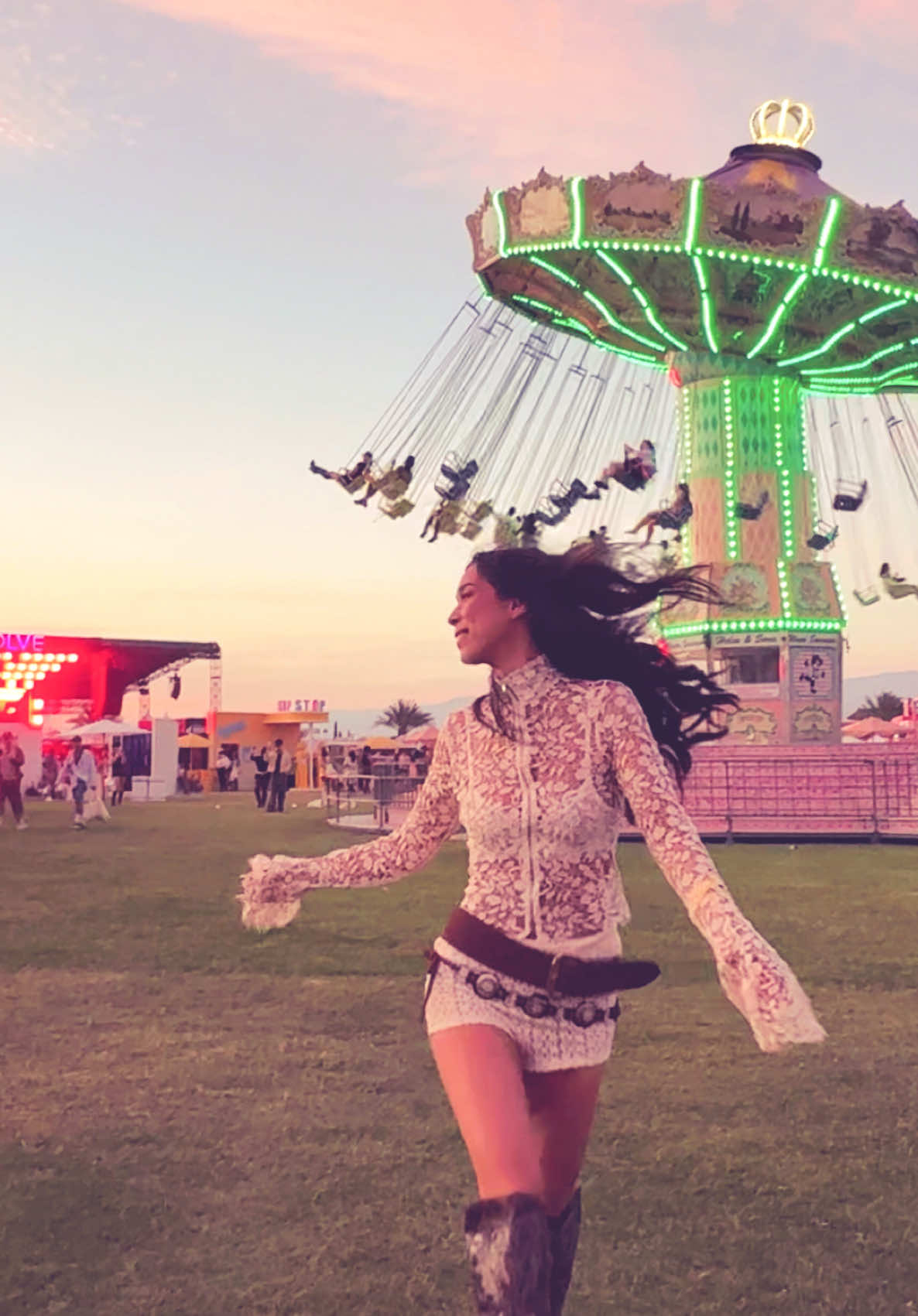 Coachella day 2 🪩🎟️🎡🌵🎶