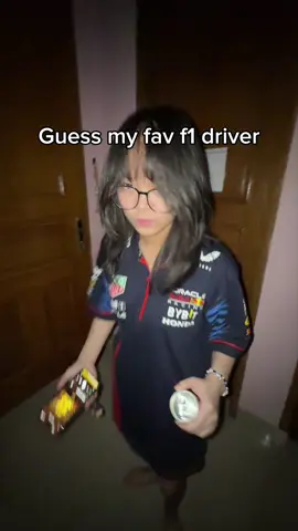 Hmmm i wonder who it is! #f1 #Siblings #dating #bulgogifarts #f1 #cute #fyp 