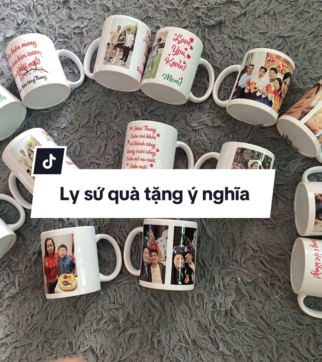Những chiếc ly sứ in hình những ng thân yêu kèm những lời chúc yêu thương . Món quà tuy nhỏ nhưng chứ đầy tình cảm của người gửi tặng. #dinhquan #inantheoyeucau #dongphuc #lysu 
