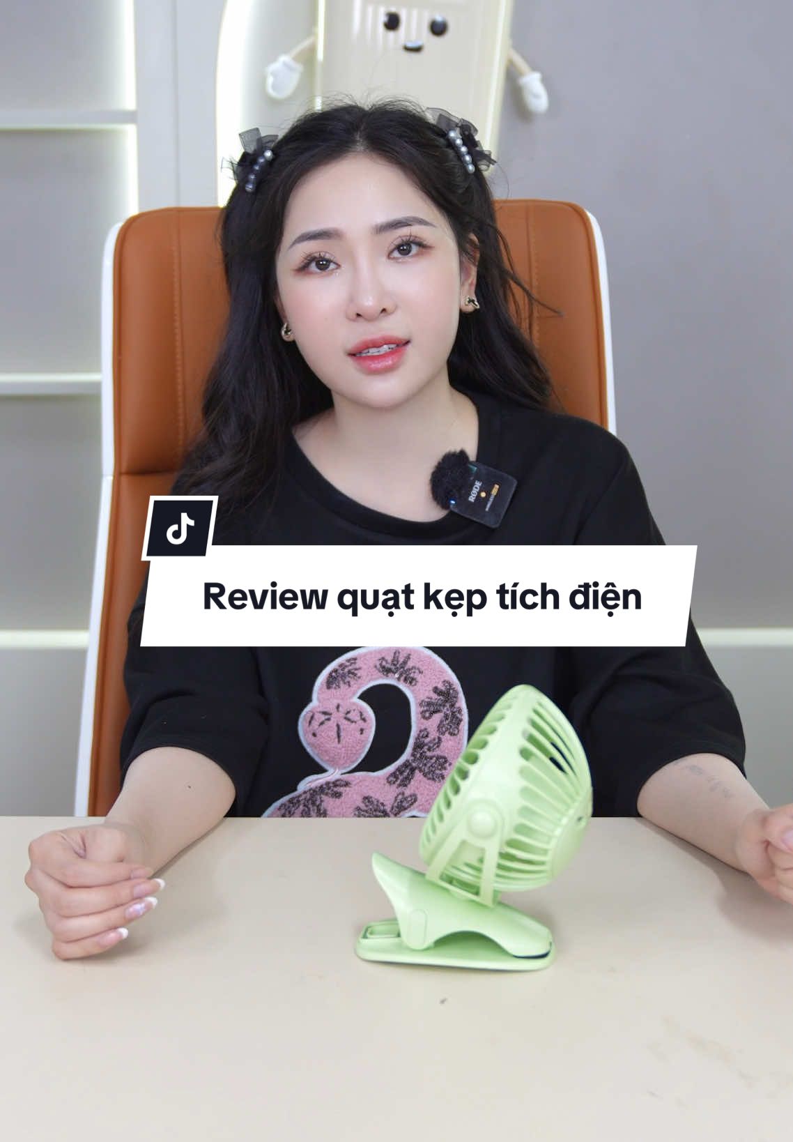 Review quạt kẹp tích điện có thực sự tốt như quảng cáo? #tranganna #review #quattichdien #xuhuong 