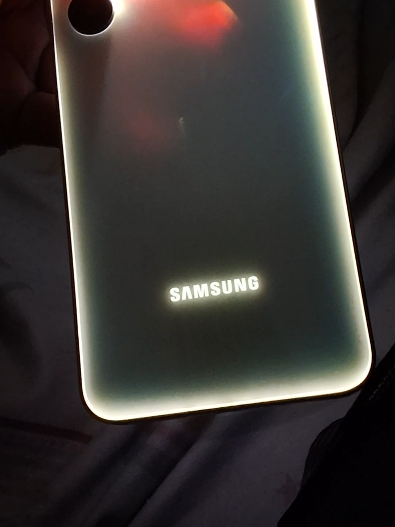 amazing 🤣 #samsung #flashlight #a16 #fyp 