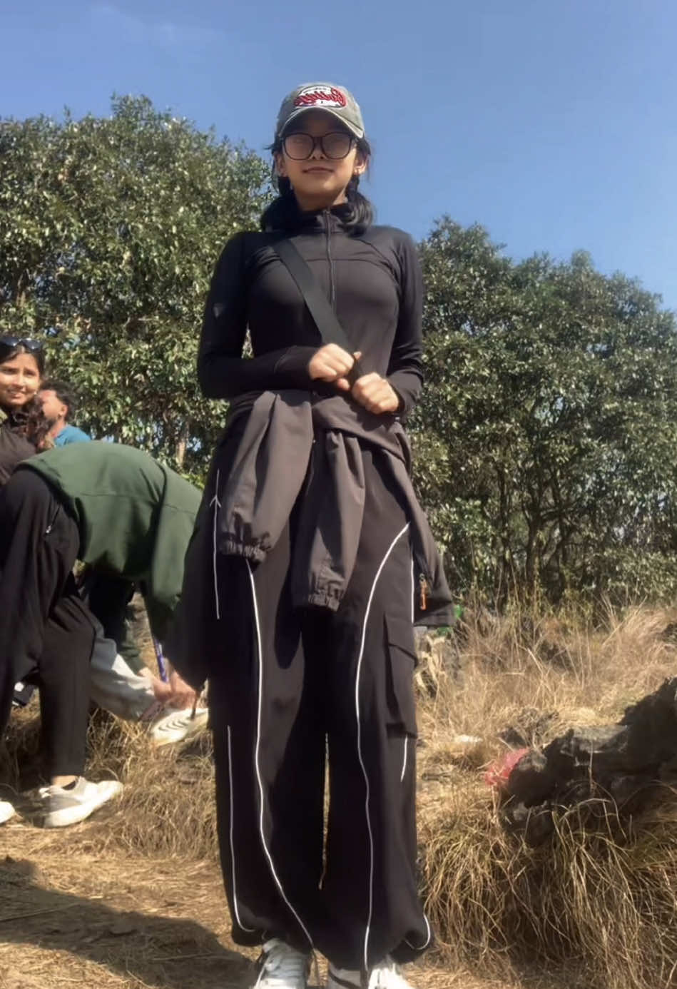 ended the year with a hike #fitcheck #OOTD #hikeoutfit #fypage 