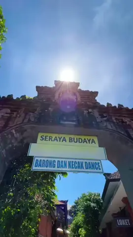 Tari Barong Seraye Budaya with SMP n 1 Bandung Tulungagung...  @seraya budaya  #saktijayatourandtravel #smpn1bandungtulungagung #saba #sabagoestobali #bali #taribarong #viraltiktok #trending #trend #fyp #fypage #fypシ゚ #fypviralシ #foryou #4u #xybca #tulungagung #tulungagung24jam #capcut 