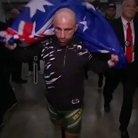 Down Under - Men at Work |  #UFC #ufc314 #alexandervolkanovski #volkanovski #australia #юфс #юфс314 #александрволкановски #австралия 