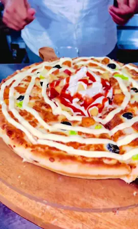 Wheel pizza 🍕😘🥰😍🔥#trendingvideo #goviral #sncheff #foryou #foryoupage 