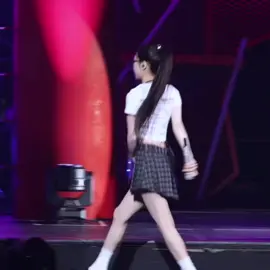 tipis tipis dulu😩 keknya ini part juga bakal jadi iconic 🔥 RUKA SPARKS IN KANAGAWA #HELLOMONSTERSinKanagawa_D5 #RUKA #河井瑠花 #BABYMONSTER #maindancer #mainrapper #rukaqueenace #rukajapanitgirl #ygfamily #fyp #rukaglobalvisual #ruruz #루카 