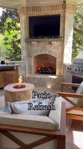 Getting ready for patio sitting season!🌞🌿