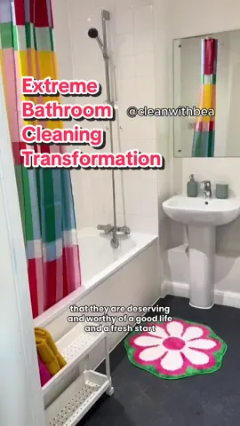 AD Extreme Bathroom Transformation on the Biggest Clean I’ve Ever Done with @HG.UK #beforeandafter  #CleanTok #cleaning #cleaningtransformation #transformation 