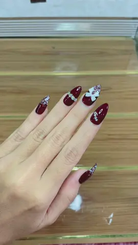 #fakenails #pressonnails #nails #kukupalsu #kukupalsumurah #fyp #kukucantik #kukupalsuwedding #nailsdesign 