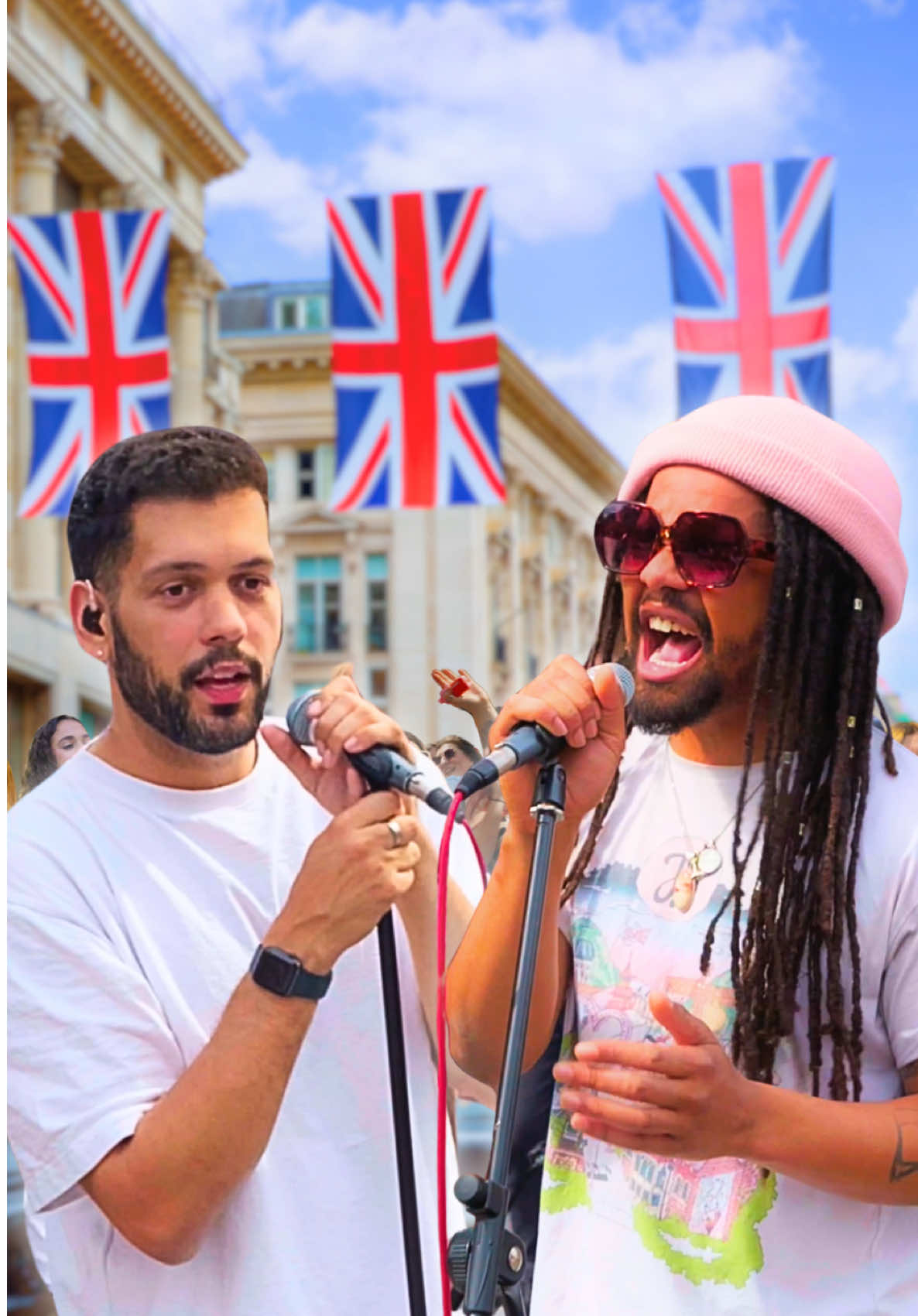 A song of hope and a voice of gold 🥹❤️ @Josh Barry  #thebeatles #letitbe #singers #busking #london 