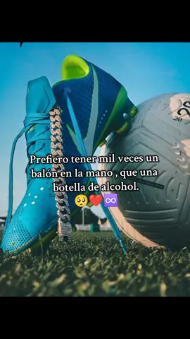 #frases_del_fùtbol⚽🥺 ?..#lovesocerr⚽️❤ ..#amor_y_pasión_por_este_deporte♥️⚽️  ...#dios_y_fùtbol ...#tiktokviral  ...#comparte↗️ ...#contenido_tiktok🖤🙈 ...