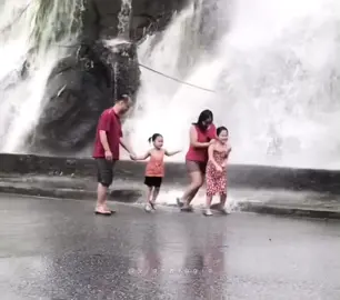 Chuyện gia đình là một điều gì đó khó nói …#giadinh #tamtrang #xh #viral #chavacon #xa #hanhphuc #hạnhphucgiadinh #