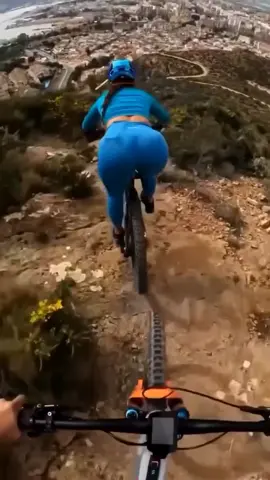 Dangerous vertical route 🤣. 