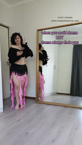 Mashi by Amr Diab 💃 The lyrics definitely contribute to the story telling here 🤣: 