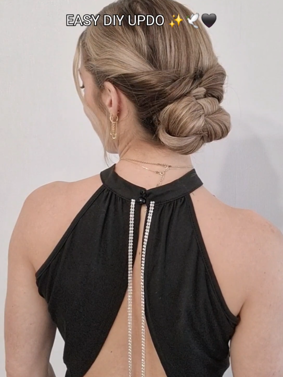 EASY STEPS, PRETTY RESULT 🪄✨️🖤 #updo #hairhack #longhair #hairtok #hair #hairstyle #partyhairstyle #braidedhairstyles #braidtrends #updohairstyle #diyhair #easyhairstyles 