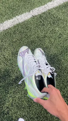 Mizuno Alpha 2 Elite✨ #mizuno #mizunoalpha #football #footballtiktok 