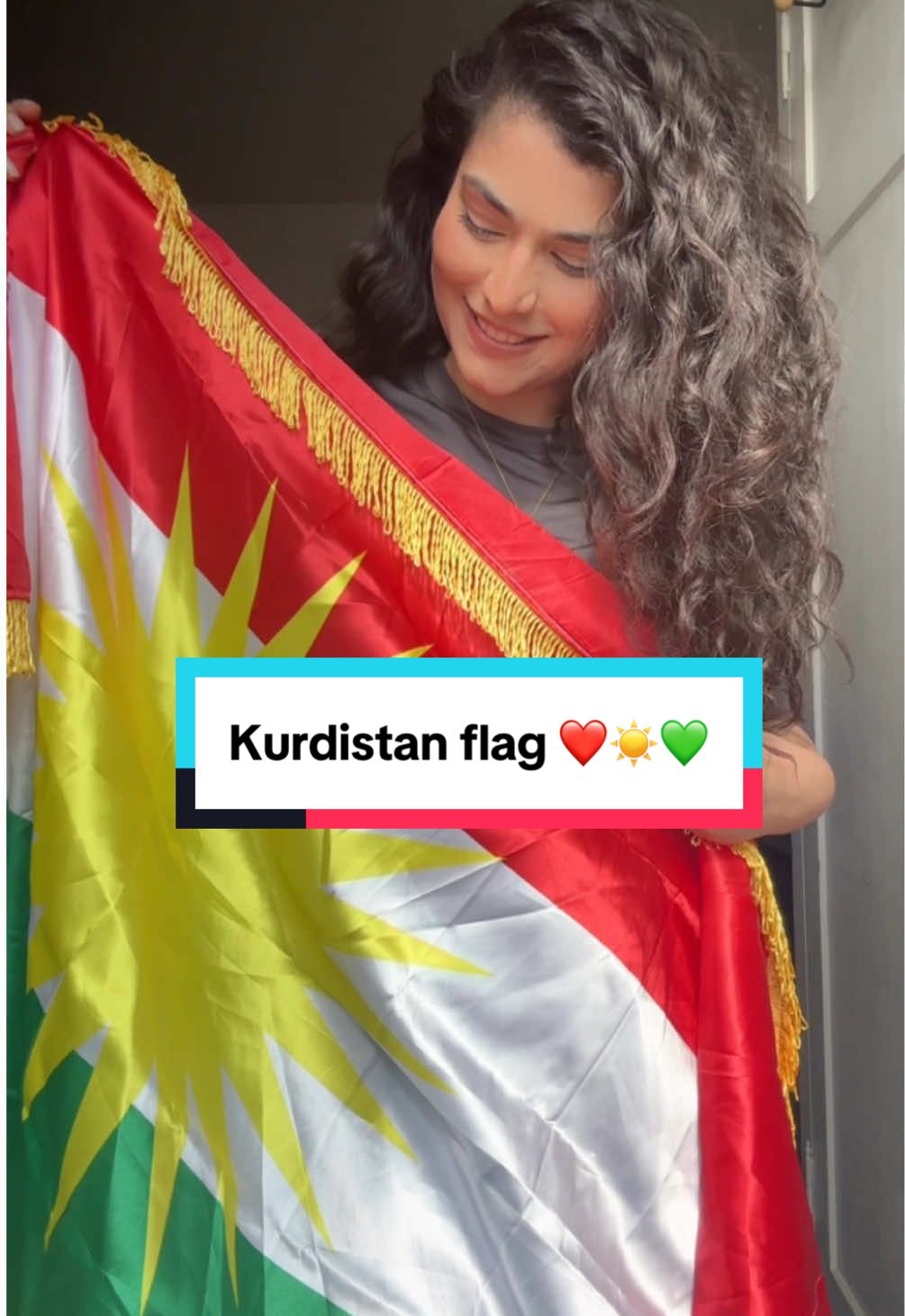 Why is there a sun on the Kurdish flag? Why 21 rays? Why red, white, and green? Have you ever wondered why? ‎‏‎بۆچی خۆر لەناو ئاڵای کوردستان هەیە؟ بۆچی ٢١ تیشک؟ بۆچی سوور  ‎و سپی و سەوز؟ تا ئێستا بیرت لەوە کردۆتەوە کە بۆچی؟ Çima rojek li ser ala Kurdistanê heye? Çima 21 tîrêj? Çima sor, spî û kesk? We qet meraq kir çima? #reels #ree #kurdistan #kurde #kurdish #kurd #kurdishgirl #kurdistanflag #kurdistannews #kurdistan #why #didyou #kesfet #kurdstyle #kecakurda #biji #کورد #کوردستان #کوردەواری #کچی_کورد #کوردەواری #reels #for #kurdistan #foruyou #fyp #kesfet #keşfet 