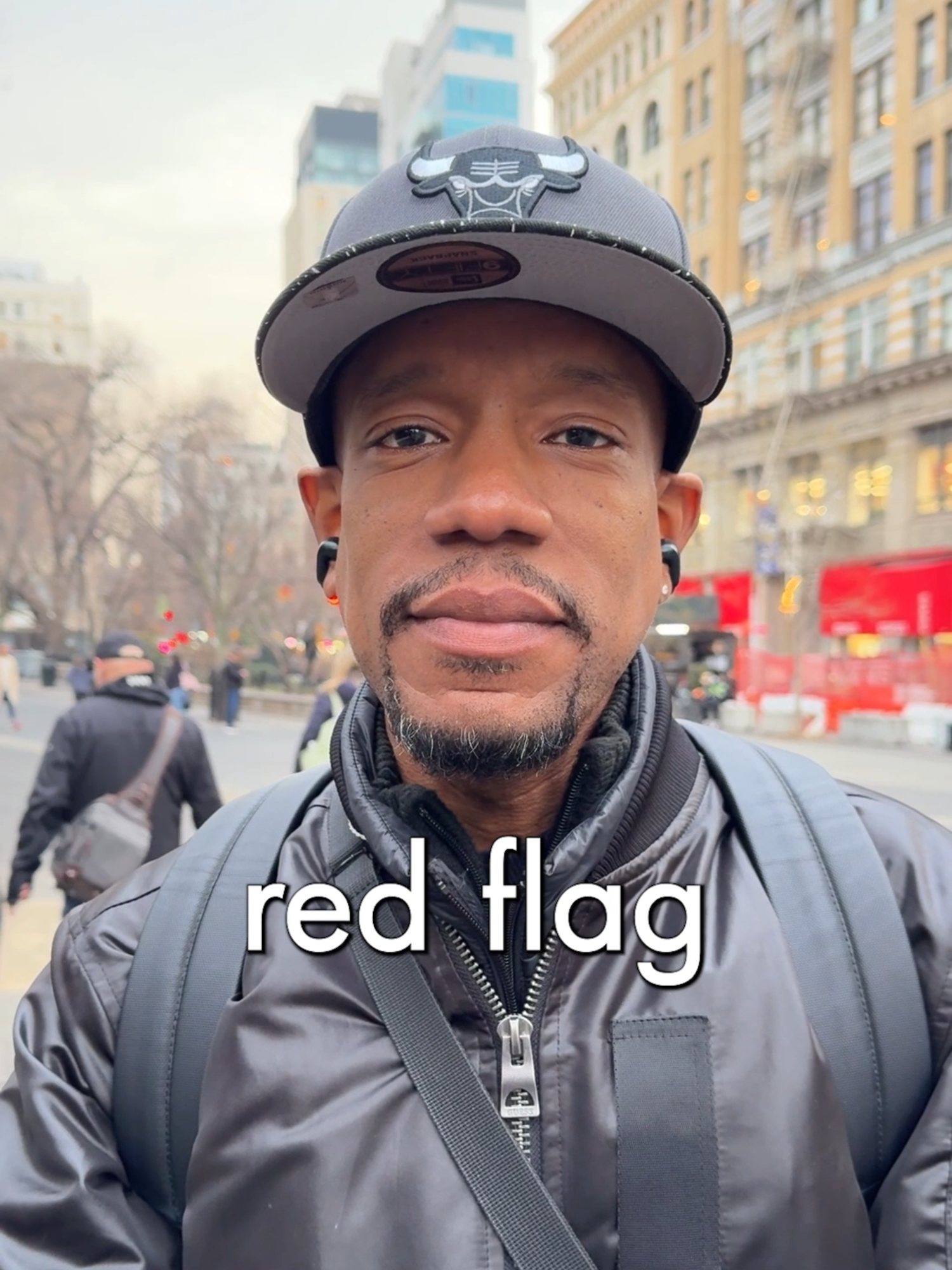 What is the biggest red flag you completely ignored? 🚩 Follow us for more stories from strangers ❤️