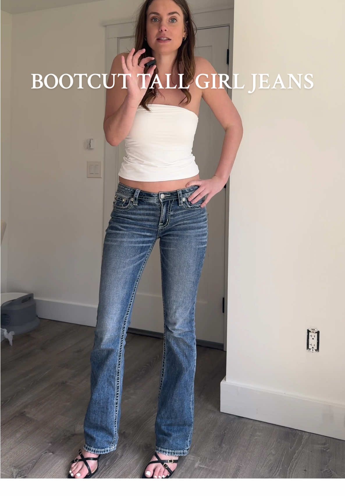 Bootcut mid-low waisted jeans 👖  #TikTokShopCreatorPicks #TTSDelightNow #SpringGlowUp #TikTokShopMemorialDay #TikTokShopMothersDay #tiktokshoprestock #SpringTok #TTSLevelUp #TTSFashionFam #springfashion #wardroberefresh #refreshyourspace #Aprilmademebuyit #SpringBreak 