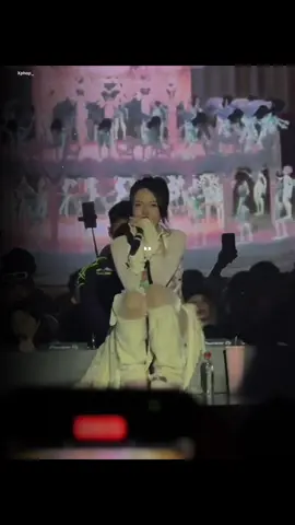 Nên là anh ơi nếu có thích tôi… #daytoicachyeu #tlinh 