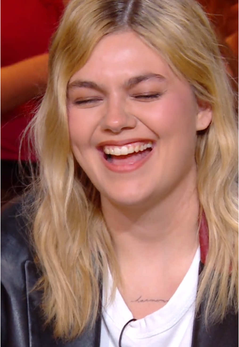 Je ne m'enfuis pas je vole. Comprenez bien, je vole. #Louane #Eurovision #Music #Maman 