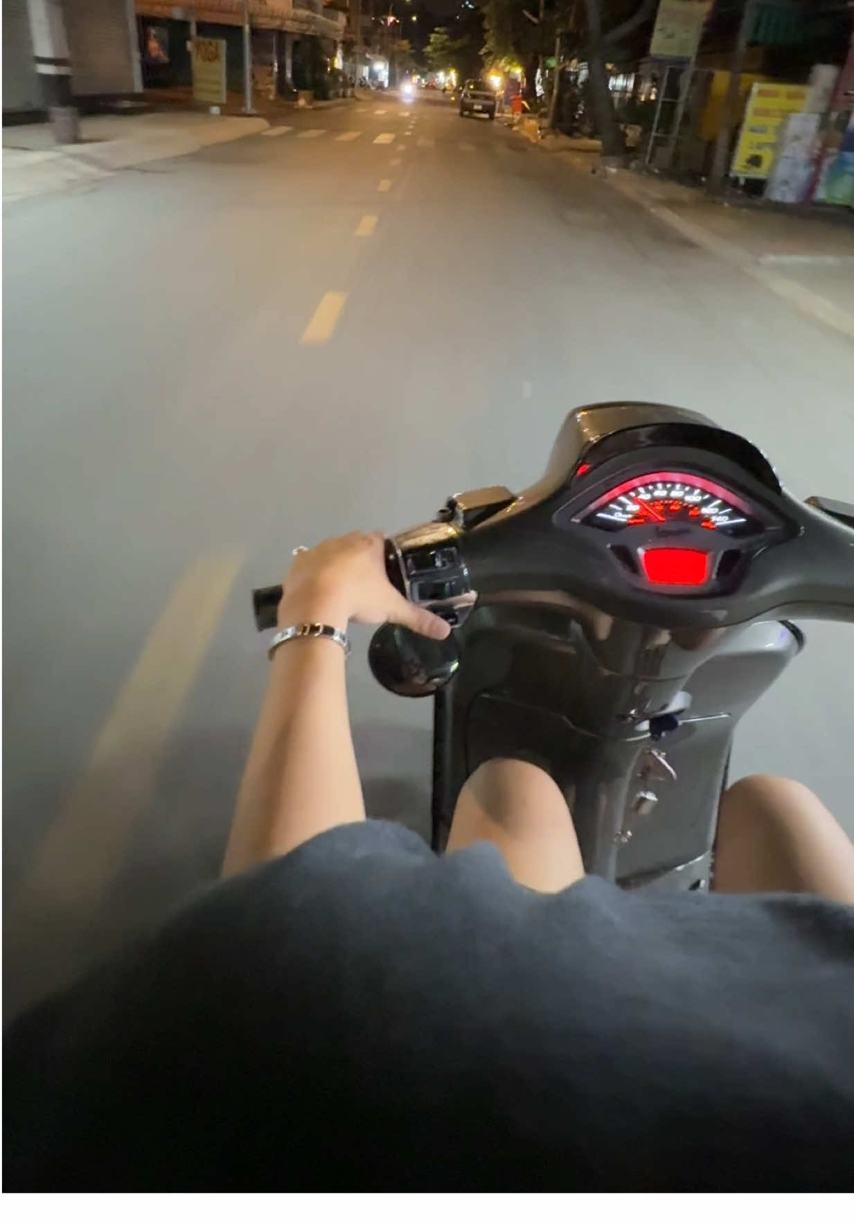 Nghe lói quay vậy hót #fyp #vespa 