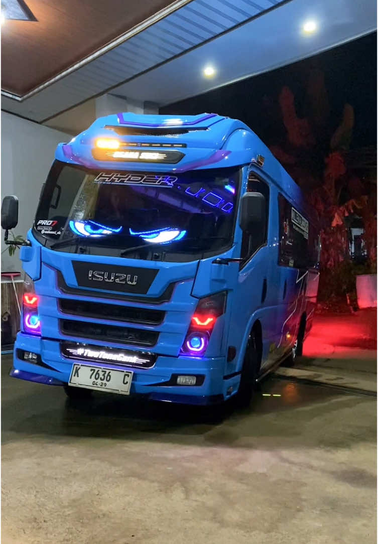 Rsv ‪0822‑2647‑1117‬ #twotonegank #usahasuci #hartonoputrakaroseri #elfmbois #sewaelfjepara #sewaelfkudus #sewaelfpati #sewaelfdemak #sewaelfsemarang #elfgigalong #elfusahasuci #elf21seat 