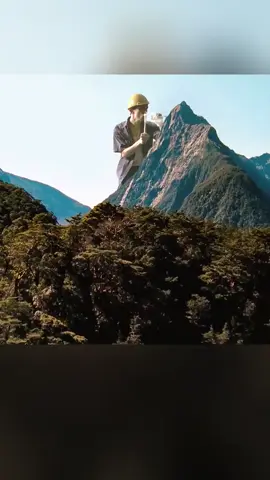 Este gran hombre trabaja para Dios #movie #películas #movieclip #resumendepeliculas #filmee 