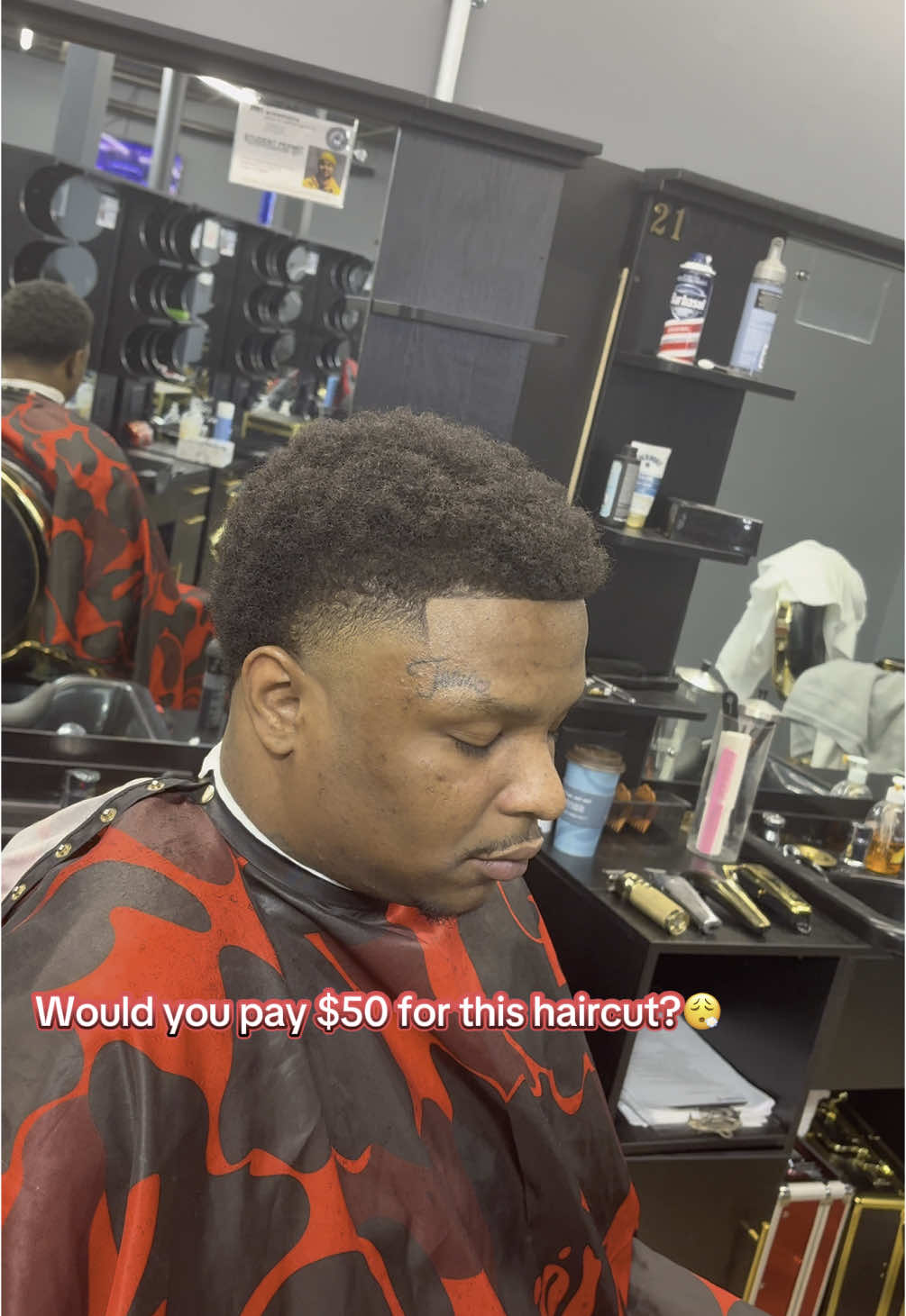 Did i bless him?🥶#creatorsearchinsights #barber #haircuts #barbershop #viralbarbers #minnesota #mn #beginnerbarber #fyp #virał #foryou #explore #foryoupage #barberstudent  #haircut, #hairtutorial, #fashion, #hairstyle, #hairtransformation