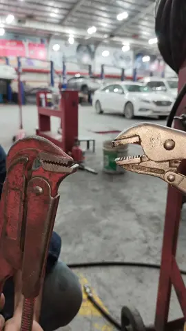 hahaha so funny 😂🤣#automotive #mechanic #usa 