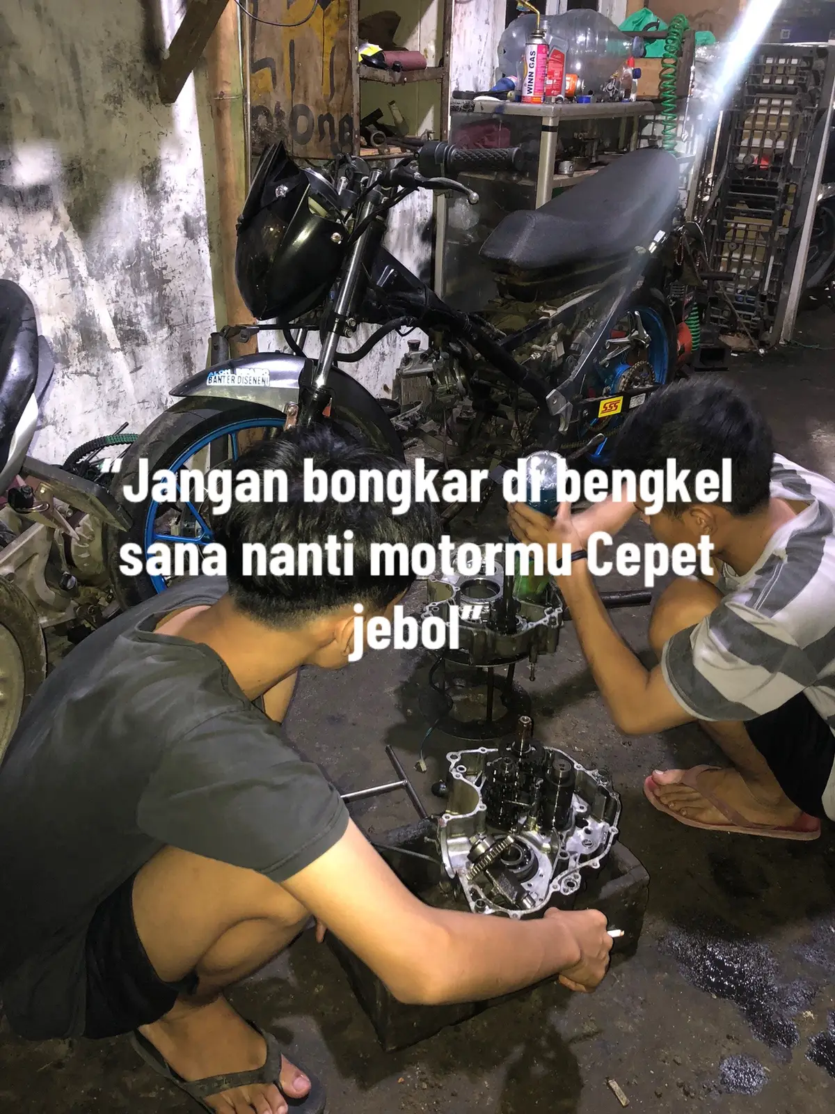 Terkadang ada aja yang tidak suka sama kita @Lucky.Aulia001 #mekanik #bongkarmotor #fypage 