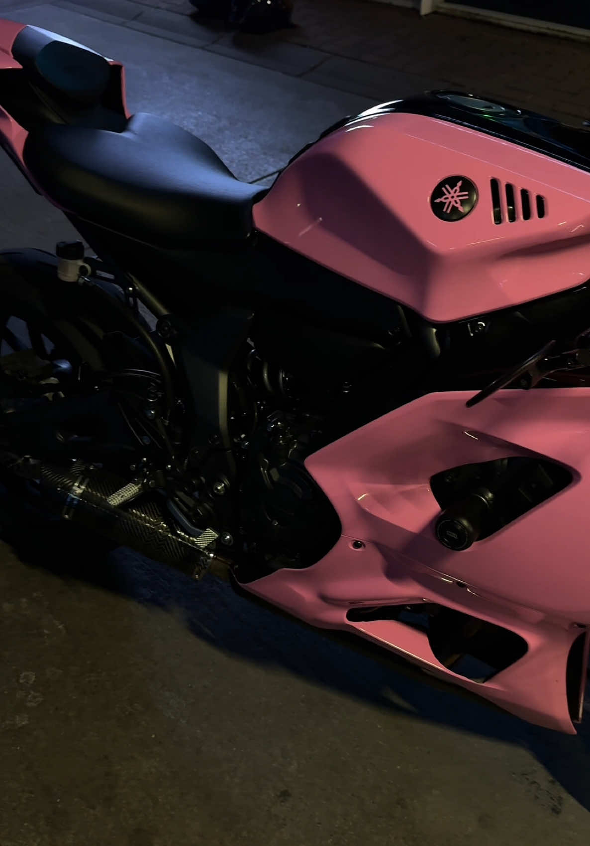 #yamahar7 #yamaha #motorcycle #agvpista #bikegirl #motogirl #bikegirls 