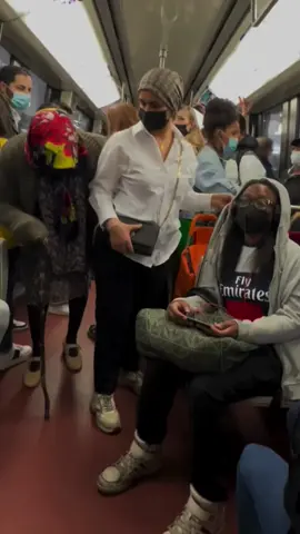 Funny prank | The grandmother prank 🤣  #prank #pranks #pranksvideos #funny #funnytiktok #comedia #mdr #lol #laughing #laugh 