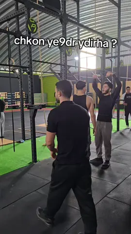 dynamique 360° . . . #calisthenics #fyp #streetworkout #Fitness #workout #gym #GymTok #foryou #viral #motivation 