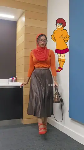 erm scooby dooo  #oufit #TikTokShop #tiktok #scooby oby 