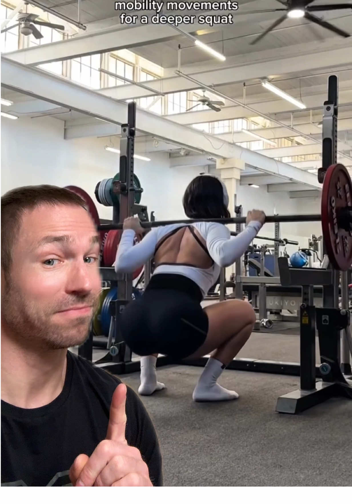 Deep squat mobility @keiani @Muscle and Motion 