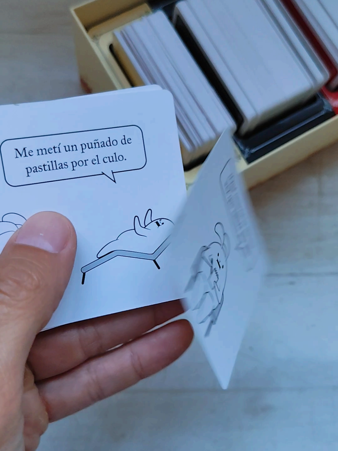 Nunca más vuelvo a llamarle #terapeutadepacotilla #dilema #risas #omg #juegosdemesa #juegos #parati 