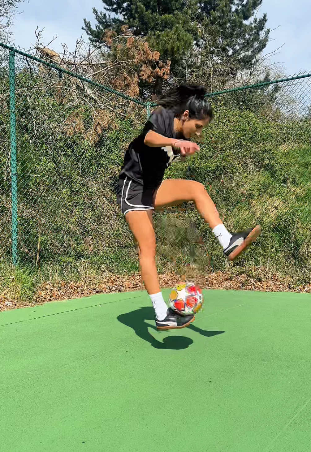 This Ronaldinho flick up is 🥶 ##football##ronaldinho