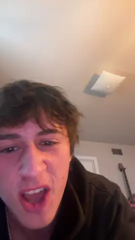 No one can ever convince me that planes aren’t scary bruh #fyp 