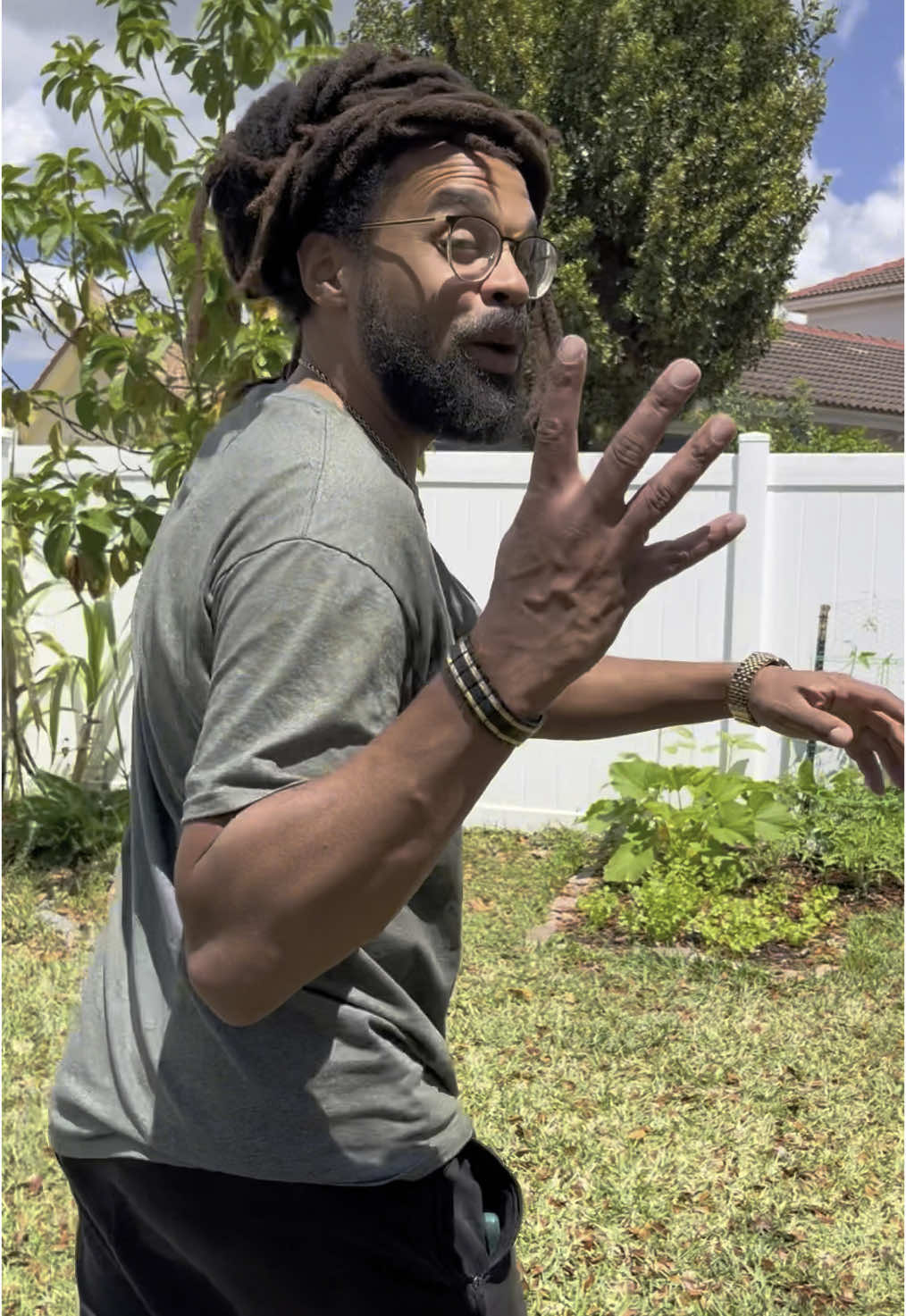 🌱😁🌱New Garden Update… 4 weeks in… Prayers🆙Blessings🆙 #foryoupage 