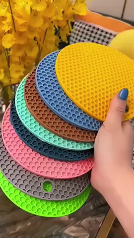 menaruh wajan dan panci jadi lebih aman dan dapur bersih #tatakan #tatakanpanci #panci #wajan #dapur #fyp