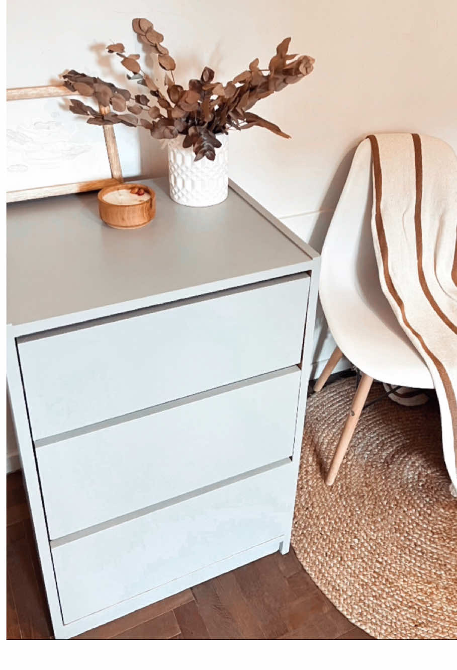 🌈 Cómo pintar melamina! Espero que les sirva! #pintarmelamina #pintarformica #formica #melamina #melaminaarteydecoracion #comodejardeserunmueble #recicadodemuebles #reciclarmuebles #DIY 