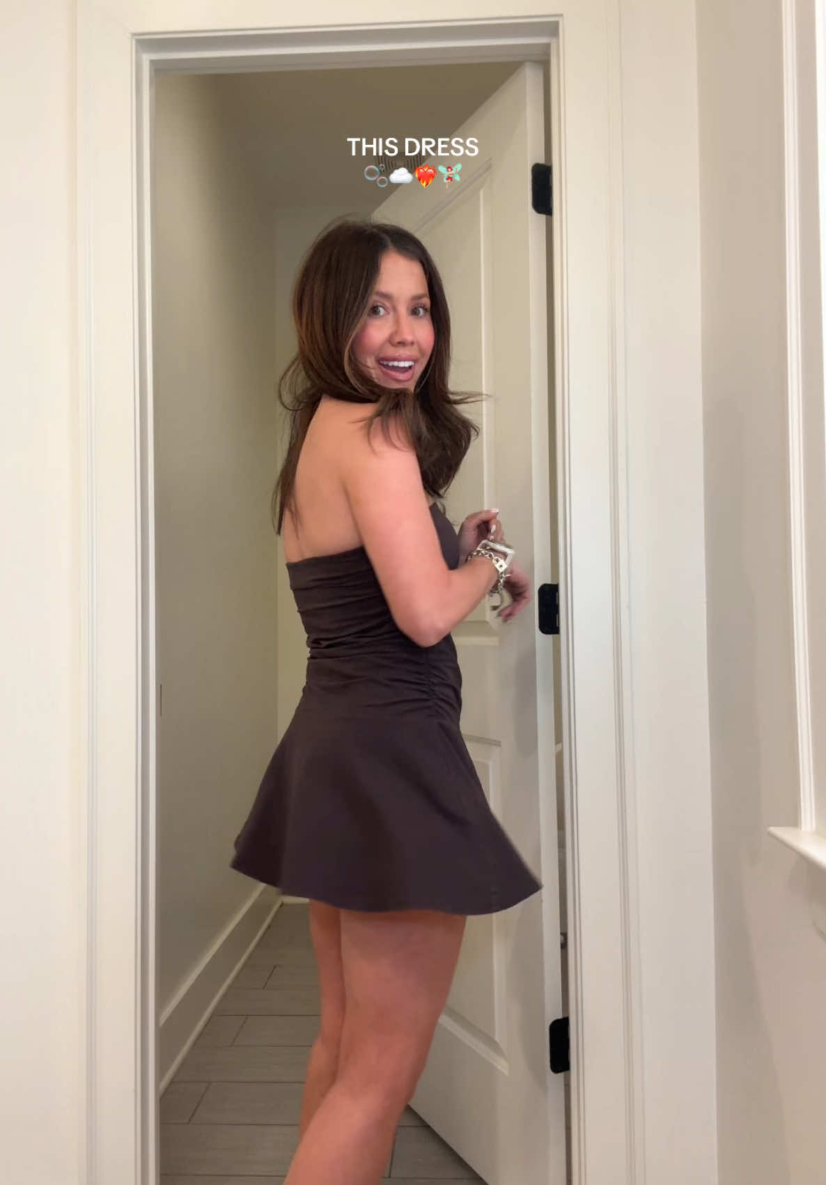 Im speechless✨ @aerie #mom #momstyle #dress #summerdress #girls #girlthings #style #fashion 