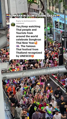 Replying to @kiofislee624 When strangers sing Taylor together in the middle of a water war… #SongkranFestival   #SongkranThailand   #ThisIsThailand   #OnlyInThailand   #Thailand2025   #TaylorSwift   #TaylorSwiftAsia   #YouBelongWithMe   #StreetConcert   #WaterFestival   #BucketListExperience   #CultureMeetsChaos   #AprilInThailand   #TravelGoals   #AsiaTravel