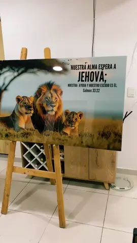 ¡Arte cristiano! Nos inspiramos en la palabra de Dios para crear hermosos cuadros en Resina. #jesusteama #jesuslovesyou #jesusistheway #cristianos #estadosunidos🇺🇸 #hagamosviralajesus #cuadrospersonalizados #cristianosentiktok #usa_tiktok 