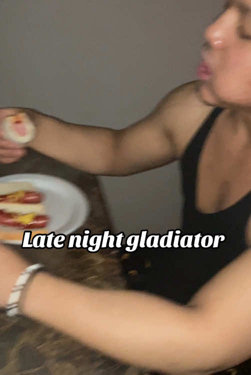 Late night gladiator is crazy  #fyp #viral #glizzygobler #latenight #xyzbca 
