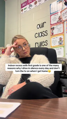 Overstimulated doesn’t even cover it🤣 #firstgradeteacher #elementaryteacher #elementaryschool #funny #indoorrecess #recess #overstimulation 