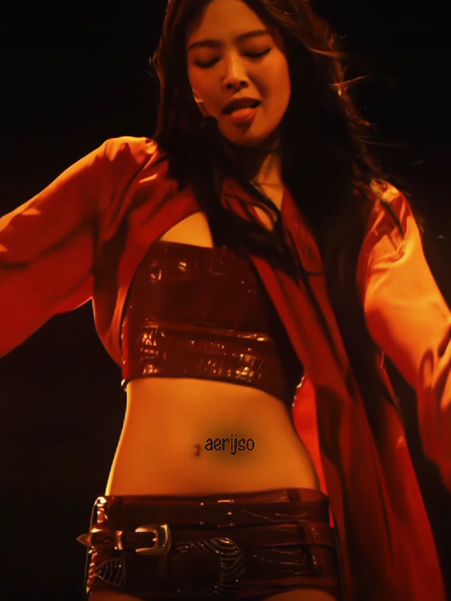 SHE ATE #JENNIE #coachella #jenchella #2025 #COACHELLA #jenchella2025 #jennie #edit #jennieedit #jenniekim #kimjennie #coachella2025 #viral #jennieedit #kpopedit #kpopfyp #fyp #foryou #ryusz #aerijso 