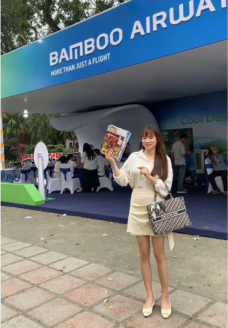 Mn cùng dạo quanh các gian hàng hội chợ du lịch quốc tế Việt Nam cùng e xem có gì nha😍✈️✈️  #VITM2025 #dulichnhatban #dulichtrungquoc #dulichhanquoc #dulichdailoan✈ #hoichodulichquoctevietnam #dulichvietnam 