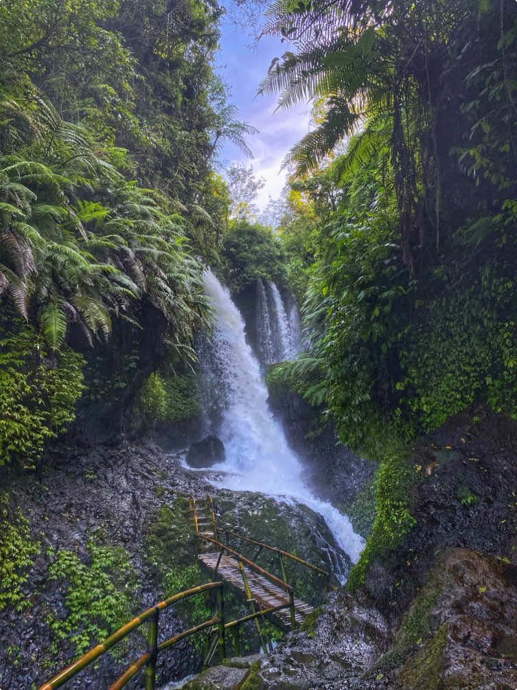 Curug aseupan - bandungbarat #jawabarat #curugaseupan #fyp #bandung 